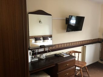 Posada Old Stone Trough