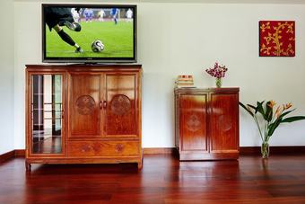 Hotel Sara Beachfront Boutique Resort