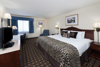 Hotel Baymont By Wyndham Osage Beach