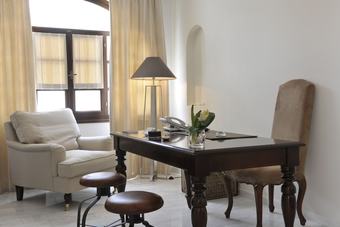 Hotel Aella Residence