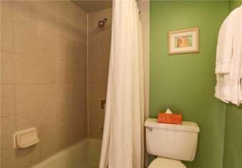 Valley Isle #806 - Studio Condo