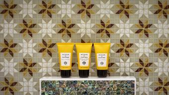 Aparthotel The Reverie Saigon Residential Suites