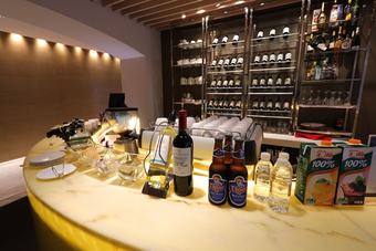 Metropolo Classiq Shanghai Jing'an Temple Hotel