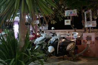 Hotel Baan Kan Eang Koh Lan