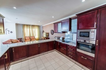 Hotel The Michelangelo Towers