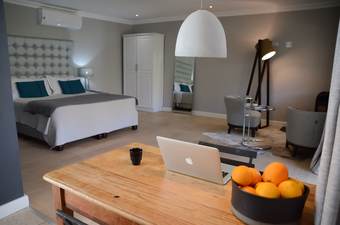 Hotel In Abundance Guest House