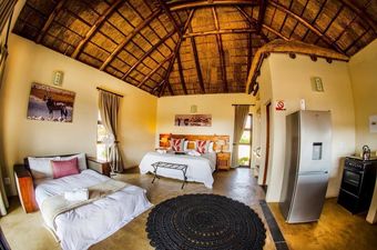 Posada Tshikwalo Game Lodge