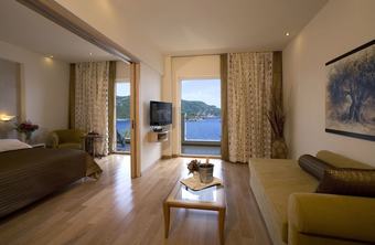 Hotel Akrotiri Beach