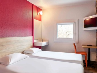 Hotelf1 Paris Porte De Ch�tillon (r�nov�)