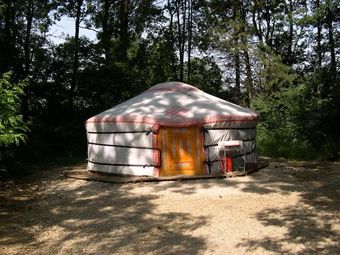 Camping De La Croix D'arles