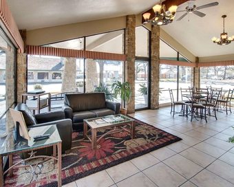 Hotel Rodeway Inn