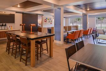 Holiday Inn Express Hotel & Suites Urbana-champaign