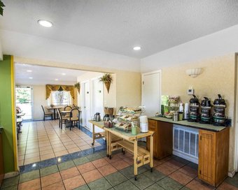 Hotel Quality Inn Evergreen I-65