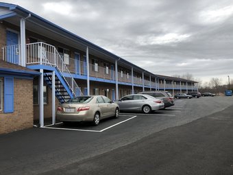 Motel Americas Best Value Inn Jonesville