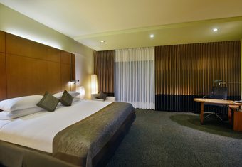 Hotel Radisson Blu Dhaka Water Garden