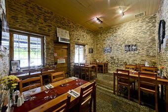 Reillys Wines Heritage Cottages