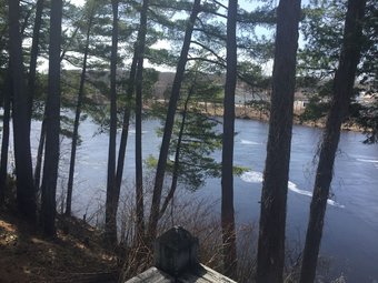 Milford Motel On The River