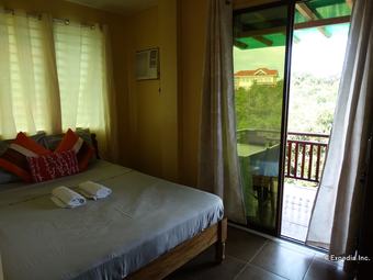 Hotel Royal Paradise Guesthouse