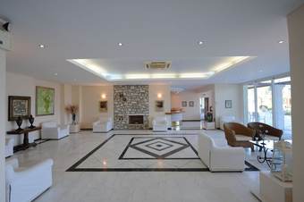 Kanapitsa Mare Hotel