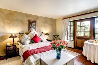 Hotel Wild Rose Country Lodge