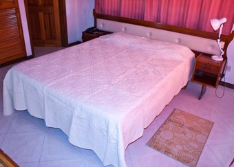 Hotel Villa De Roses