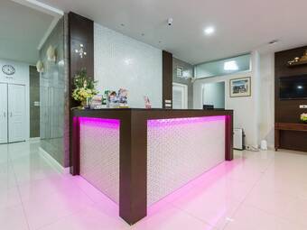 Hotel The Step Sathon