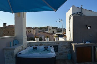 Villa AC Homes Alice