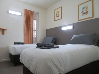 Motel Bishops Lodge Narrandera