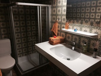 Apartamentos 250 Year Old Swiss Chalet