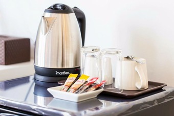 Hotel The Way Phuket Resort