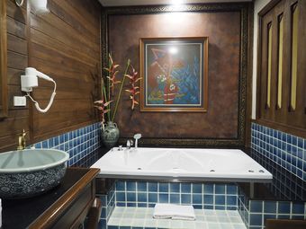 Hotel Amata Lanna Village