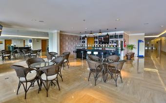 Crystal Plaza Hotel An�polis