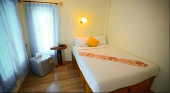 Hotel Baanchaylay Resort