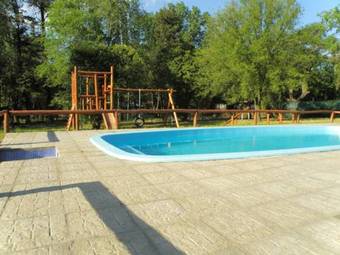 Lodge Caba�as Tahiel