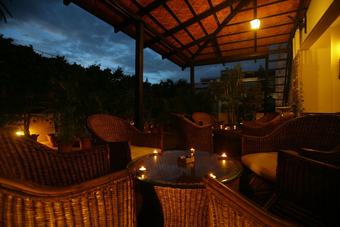 Hotel J�sta Off Mg Road