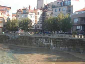 Galicia 100117 2 Bedroom Holiday Home By Mo Rentals