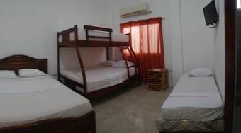 Hotel Hostal Palmeras Playa Milina