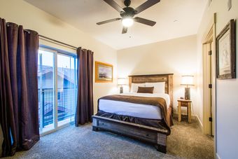 Bear Hollow Village By All Seasons Resort Lodging