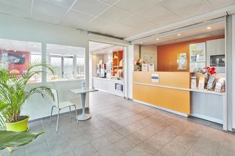 Hotel Premiere Classe Avignon Sud - Parc Des Expositions