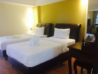 Hotel Baan Sang Singh