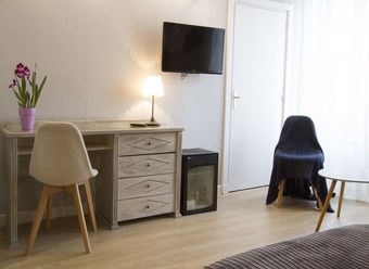 Brit Hotel - Le Grand Hotel