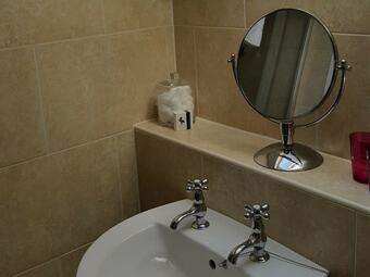 Posada The Natterjack Inn