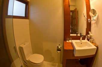 Hotel Mayura Hill Resort