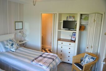 Bed & Breakfast Chyheira