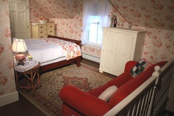 Bed & Breakfast Elsa's Inn On The Harbor