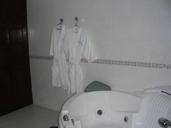 Hotel Brazaville Beach Resort