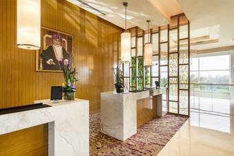 Hotel Crowne Plaza Muscat Ocec