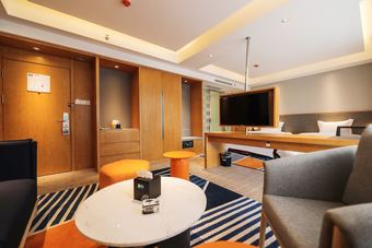 Hotel Holiday Inn Express Daocheng Yading