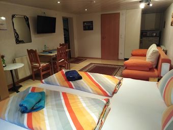 Hotel Lena's Holiday Room