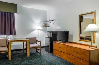 Hotel Econo Lodge Inn And Suites